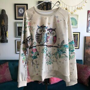 Colorful Cream Whimsical Retro 70's Style Owls Print Sweatshirt size 1X
